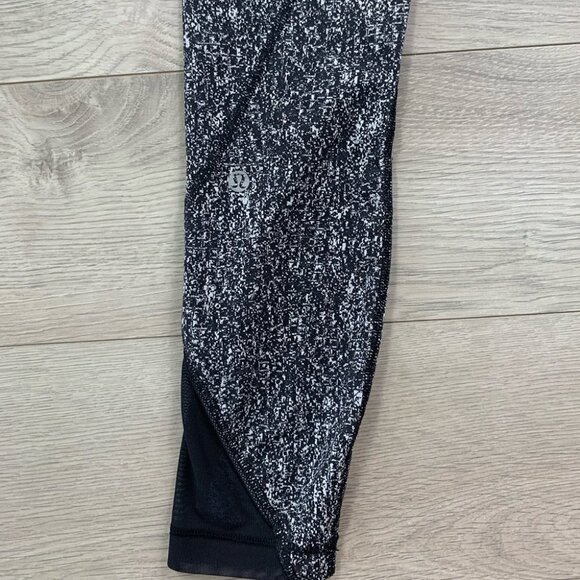 Lululemon Inspire Tight II LeggingsPower Luxtreme Suited Jacquard Black White - Picture 9 of 14